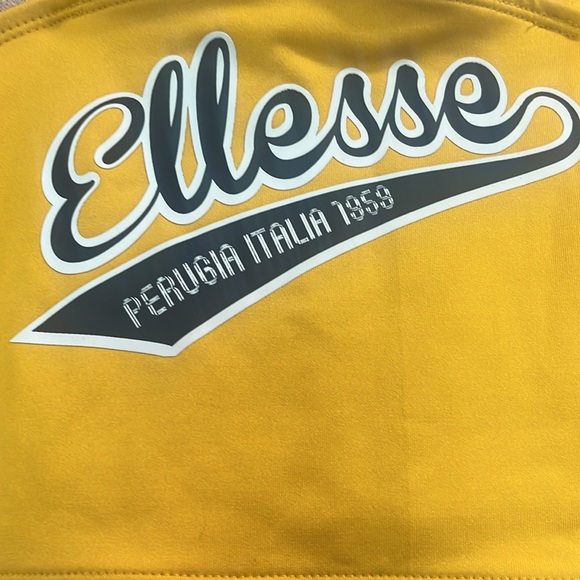 NWOT Ellesse sports bra - Picture 3 of 6